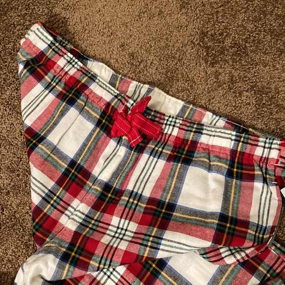 OLD NAVY. New 2 PIECE FLANNEL PAJAMA SET. SIZE LARGE. WOMEN’s. NWT - Picture 5 of 7